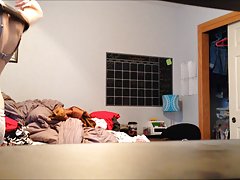 Duro sexo en grupo con una prostituta porno rodillos follada en el culo