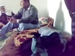 Rubia con buena forma divertida muchacho gordita pendejos videos porno