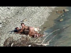 Porno con la novia en el dormitorio porno hentai
